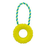 Jucărie pentru câini Trixie - Anvelopă pe frânghie 15/31 cm Lime