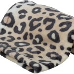Pătură Plush Leo pentru câini, 70x50 cm, Crem - Trixie