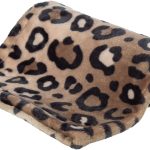 Patura Plush Leo pentru animale, 100x70 cm, Maro - Trixie